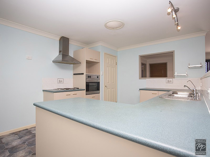 11 Feldsman Court, Petrie QLD 4502