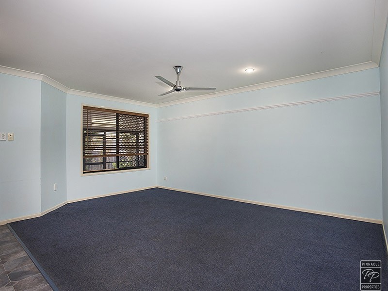 11 Feldsman Court, Petrie QLD 4502