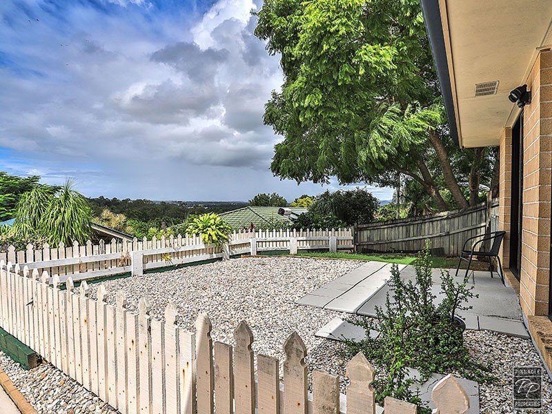 11 Feldsman Court, Petrie QLD 4502