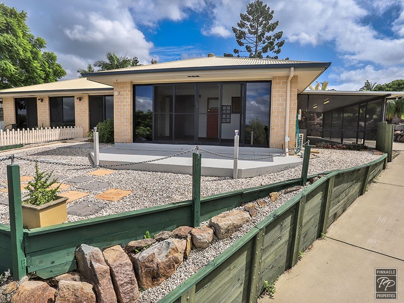 11 Feldsman Court, Petrie QLD 4502