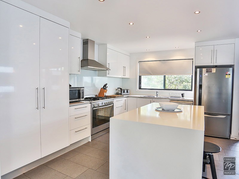 100 Sibley Road, Wynnum West QLD 4178