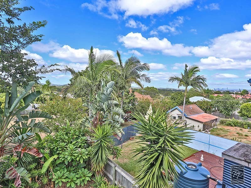 100 Sibley Road, Wynnum West QLD 4178