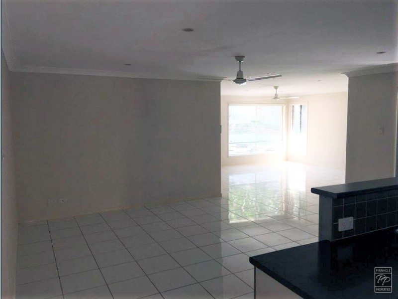 5 Clarence Avenue, Springfield QLD 4300