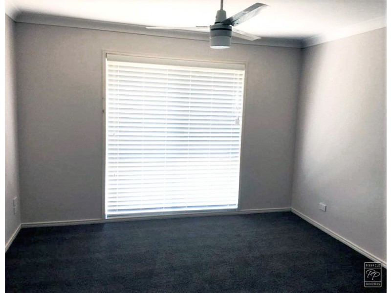 5 Clarence Avenue, Springfield QLD 4300