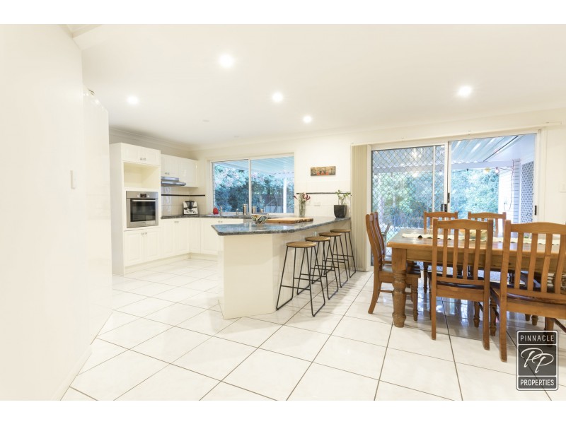 46 McConnell Crescent, Brookfield QLD 4069