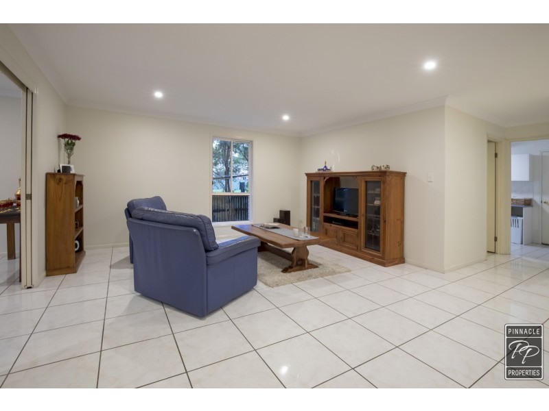 46 McConnell Crescent, Brookfield QLD 4069