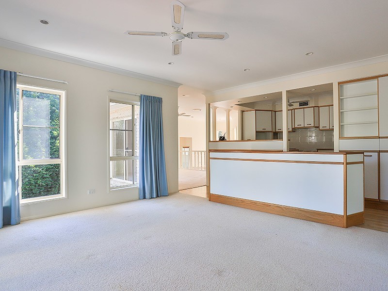 17 Midson Street, Petrie QLD 4502