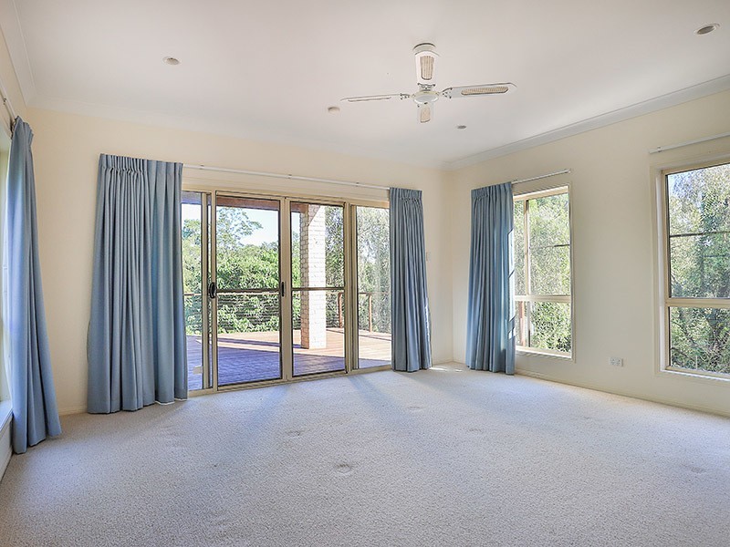 17 Midson Street, Petrie QLD 4502