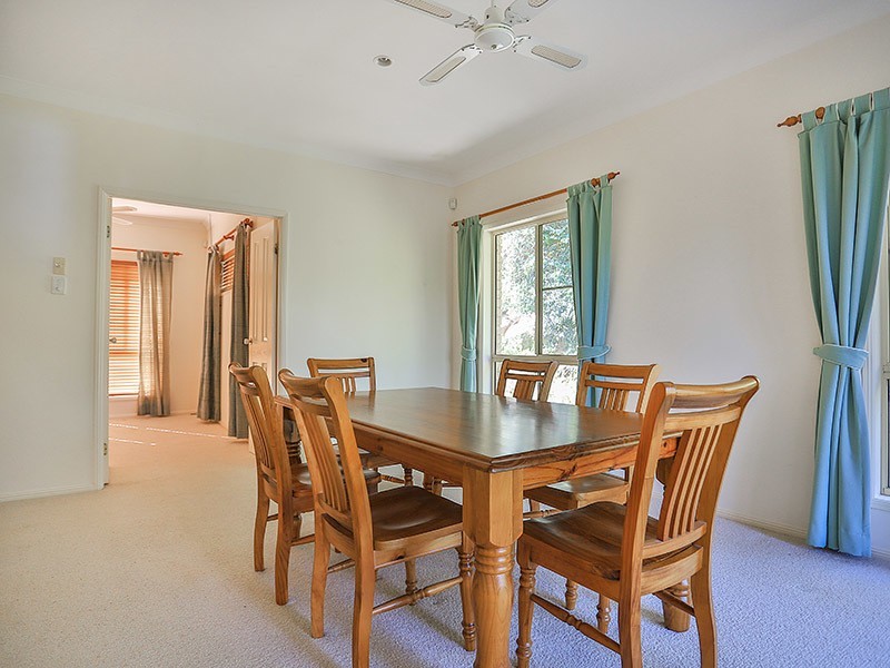 17 Midson Street, Petrie QLD 4502