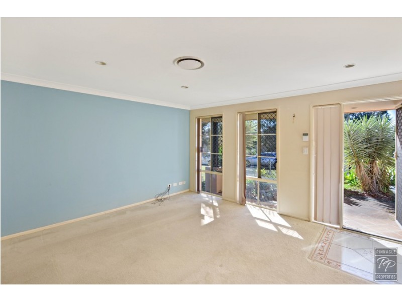 36 Columbus Place, Forest Lake QLD 4078