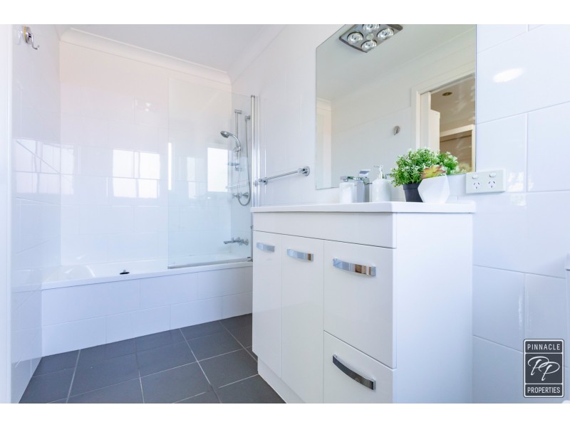 59 Narellan Street, Arana Hills QLD 4054