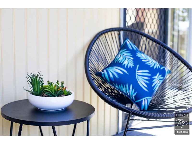 42 Pareena Crescent, Mansfield QLD 4122