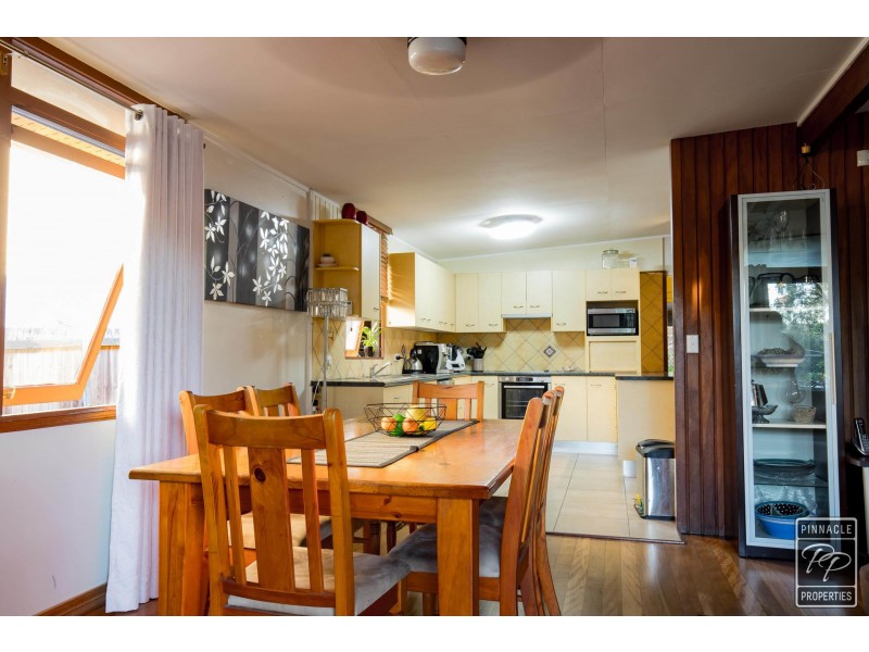 10 Pirrie Street, The Gap QLD 4061