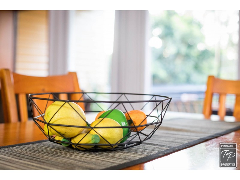 10 Pirrie Street, The Gap QLD 4061