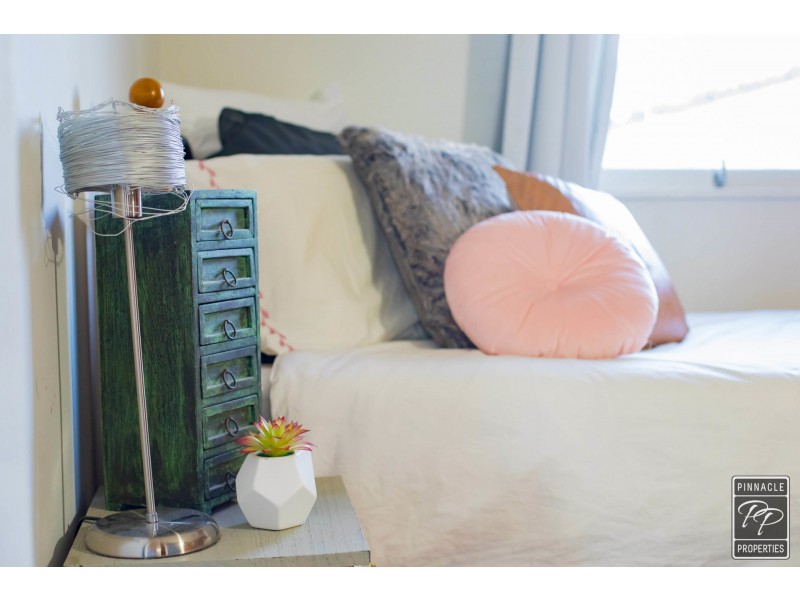 10 Pirrie Street, The Gap QLD 4061