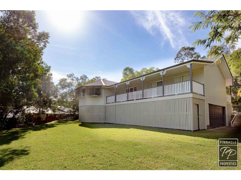 148 Boscombe Road, Brookfield QLD 4069
