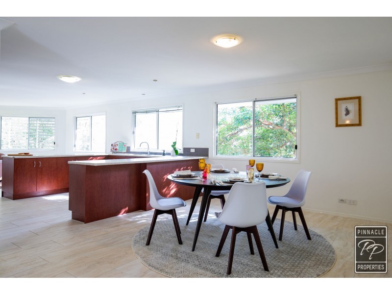 148 Boscombe Road, Brookfield QLD 4069