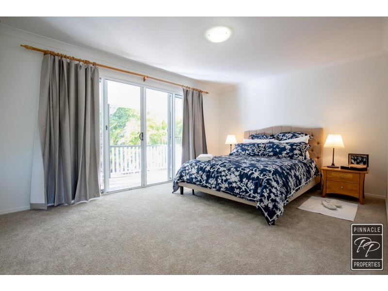 148 Boscombe Road, Brookfield QLD 4069