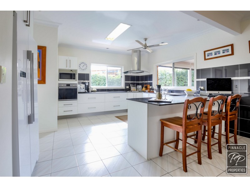 30 Foxmont Drive, Carina QLD 4152