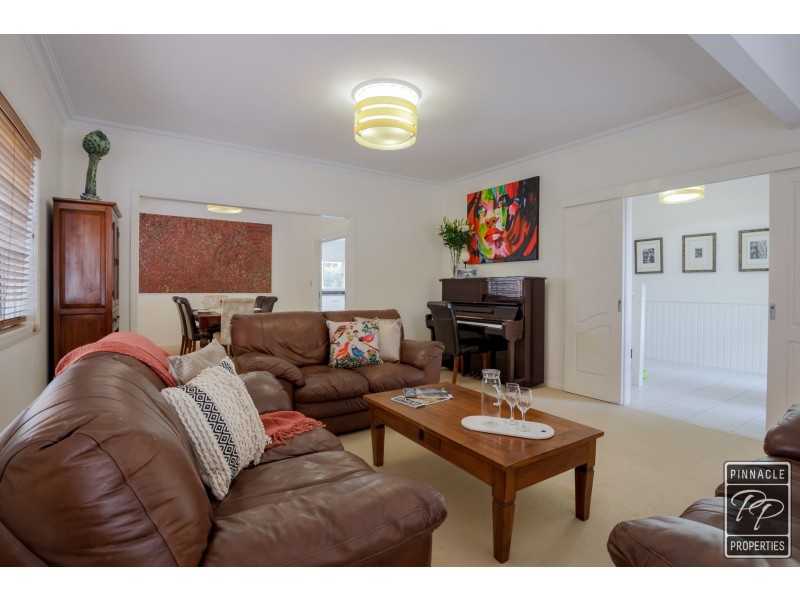 30 Foxmont Drive, Carina QLD 4152