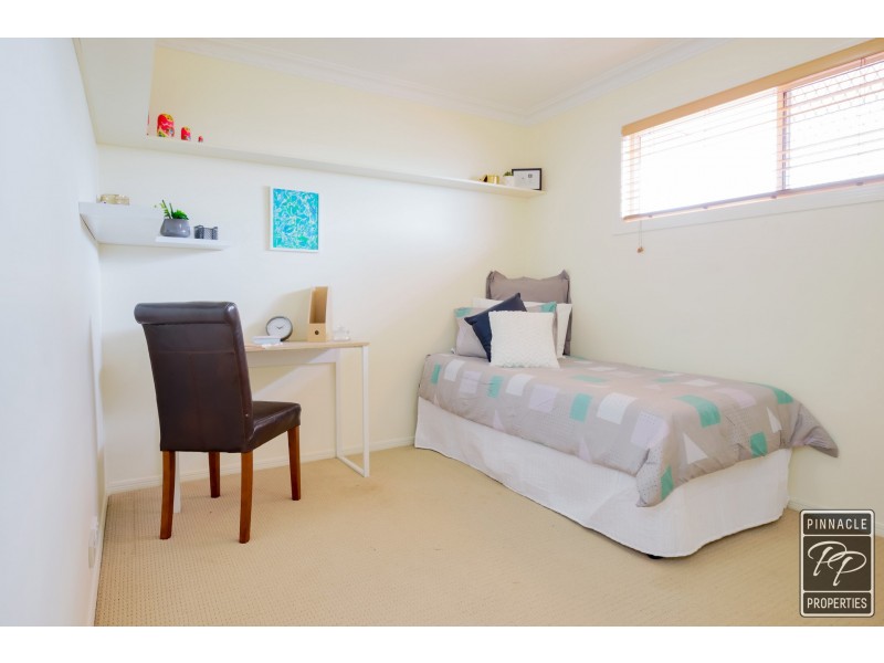 30 Foxmont Drive, Carina QLD 4152