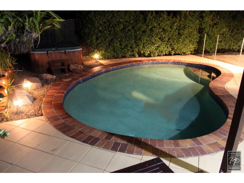 30 Foxmont Drive, Carina QLD 4152