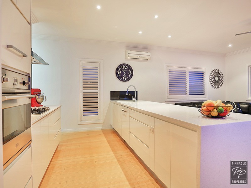 5 Tristania Road, Kenmore QLD 4069