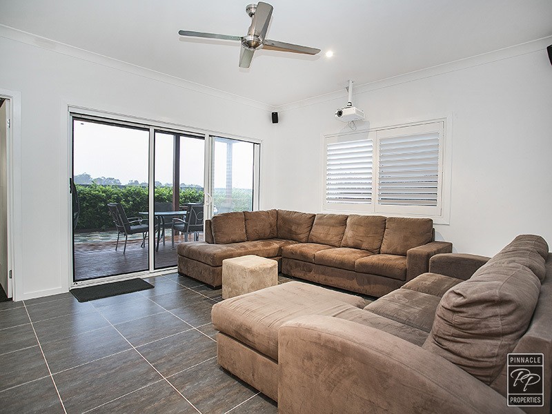 5 Tristania Road, Kenmore QLD 4069