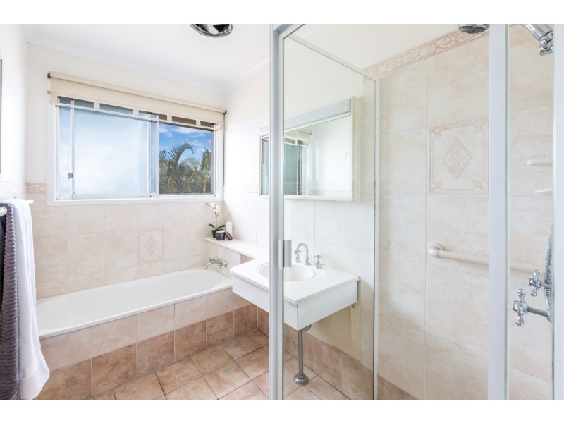 574 Hamilton Road, Chermside West QLD 4032