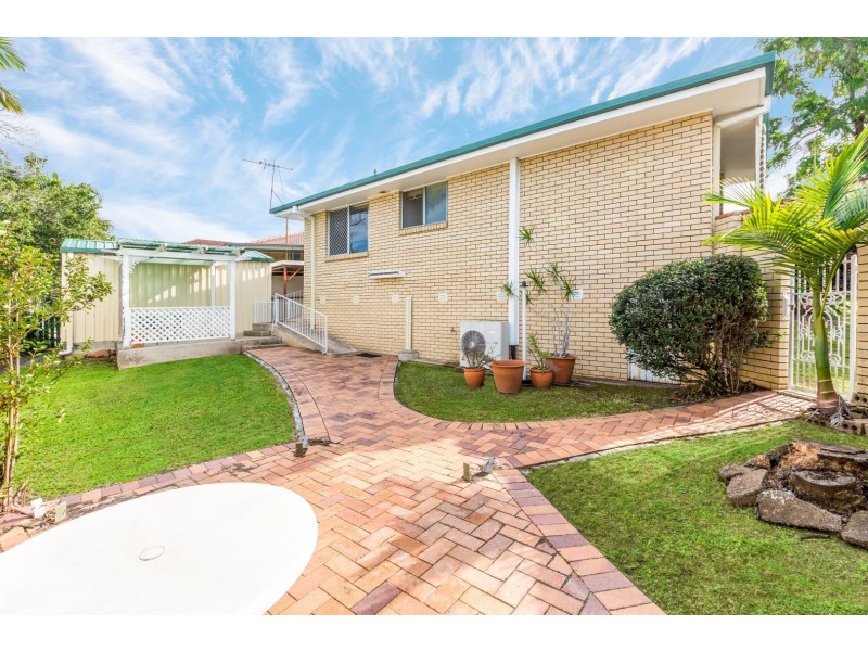 574 Hamilton Road, Chermside West QLD 4032