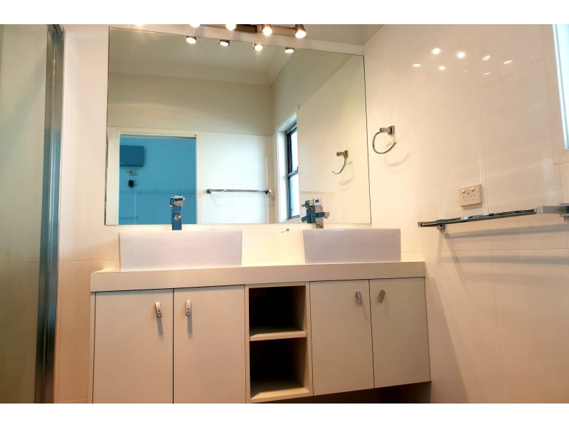 17 Bristol Road, Kedron QLD 4031