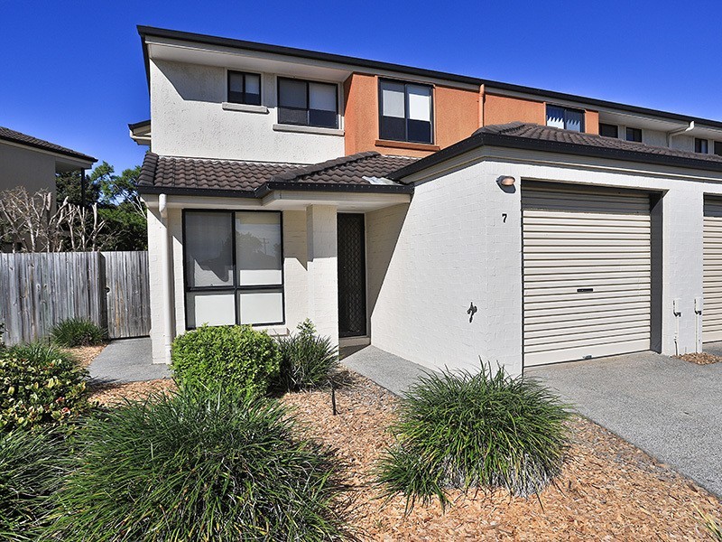 7/11 Federation Street, Wynnum West QLD 4178