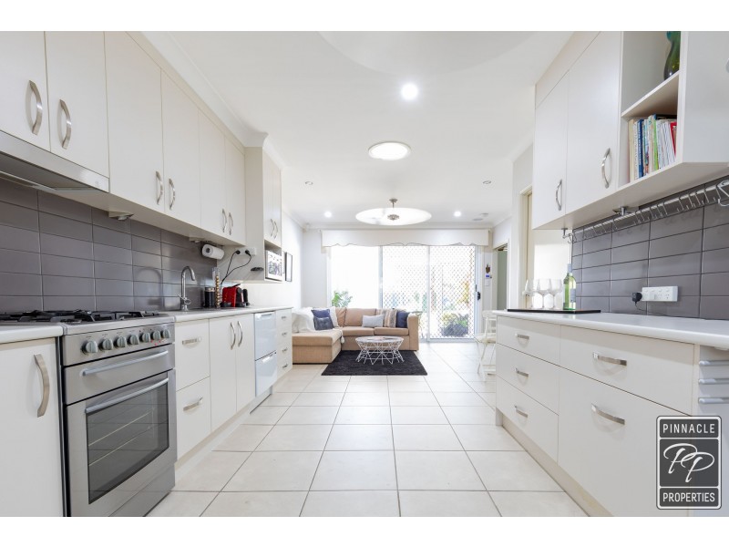 50 Hinchinbrook Avenue, Fitzgibbon QLD 4018