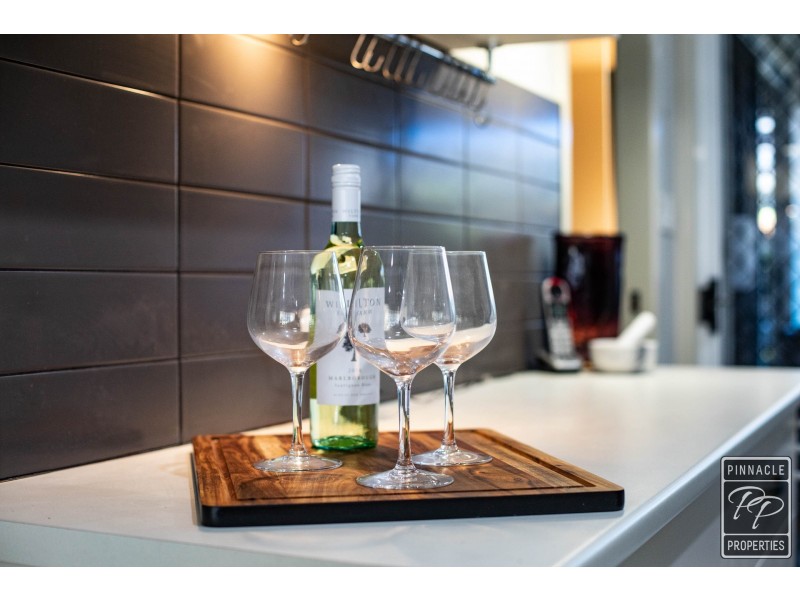 50 Hinchinbrook Avenue, Fitzgibbon QLD 4018