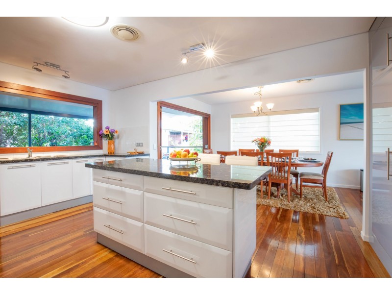 26 Derby Street, Coorparoo QLD 4151