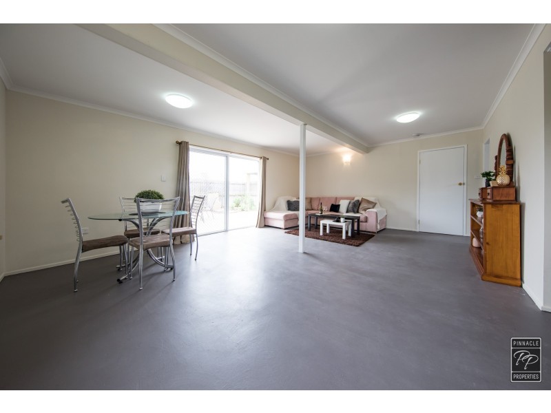 3 Warner Street, Raceview QLD 4305