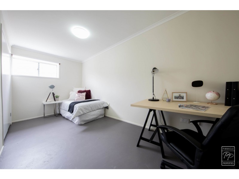 3 Warner Street, Raceview QLD 4305