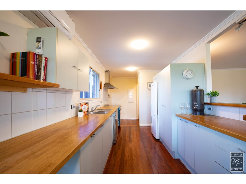 20 Wurinya Street, The Gap QLD 4061