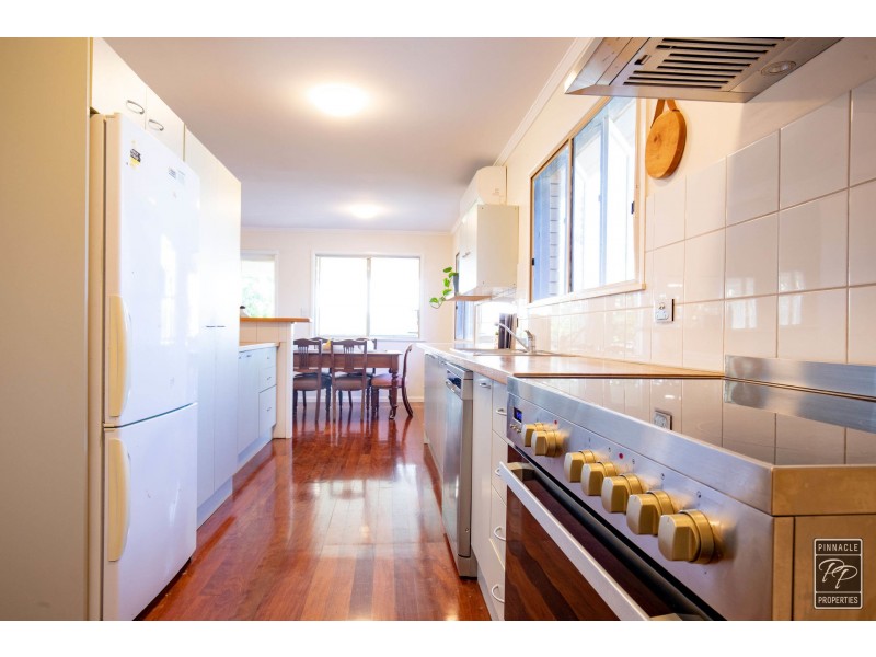 20 Wurinya Street, The Gap QLD 4061