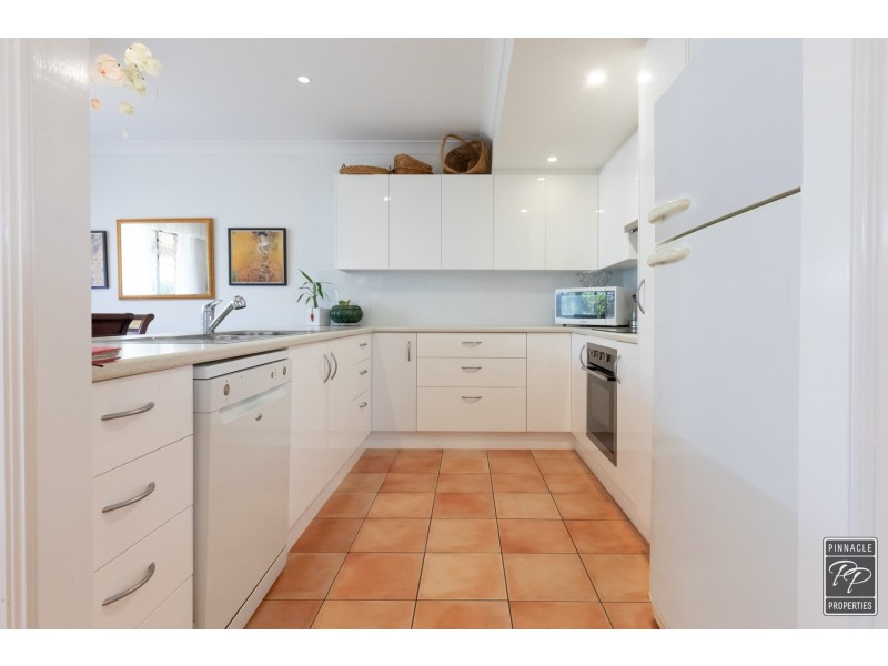 18/580 Seventeen Mile Rocks Road, Sinnamon Park QLD 4073