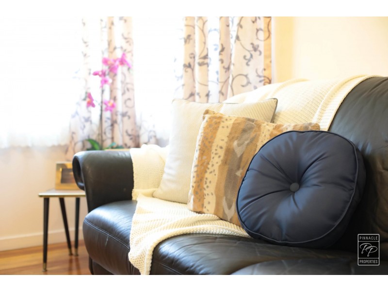 25 Masterton Street, Oxley QLD 4075