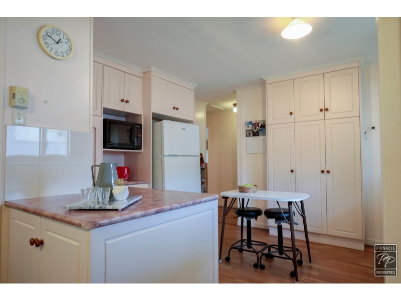 25 Masterton Street, Oxley QLD 4075