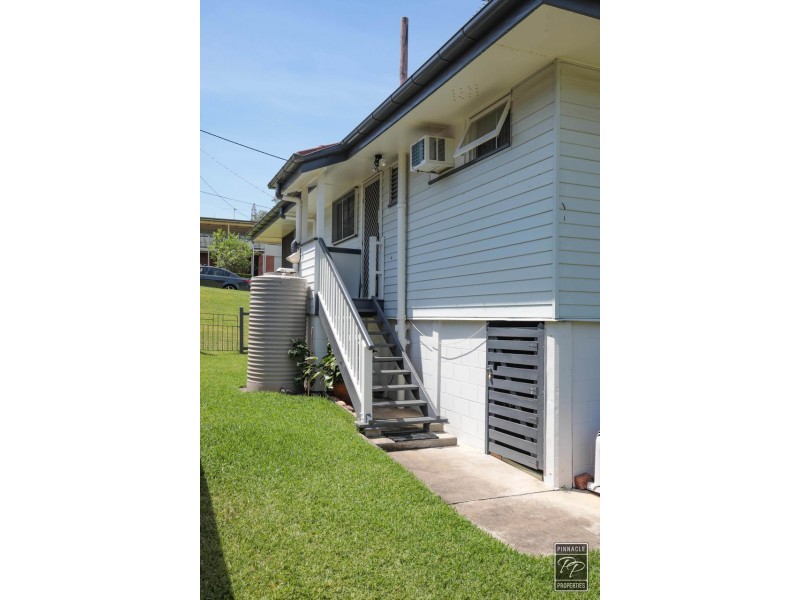 25 Masterton Street, Oxley QLD 4075