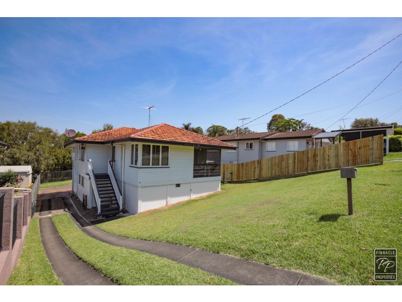 25 Masterton Street, Oxley QLD 4075