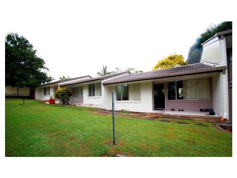 4/4 Melinda Court, Margate QLD 4019