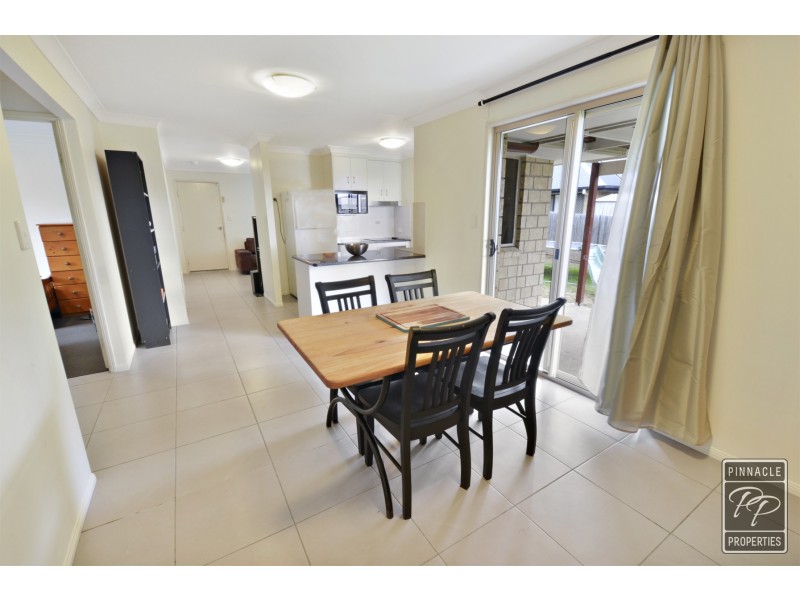 22 Walter Court, Leichhardt QLD 4305