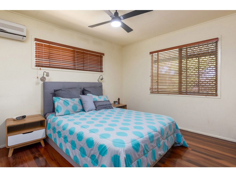 8 Pathara Crescent, Ferny Hills QLD 4055