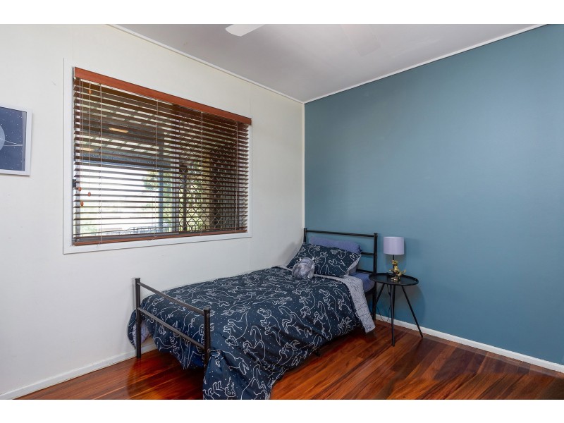 8 Pathara Crescent, Ferny Hills QLD 4055