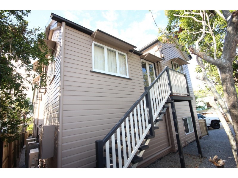 219 Days Road, Grange QLD 4051