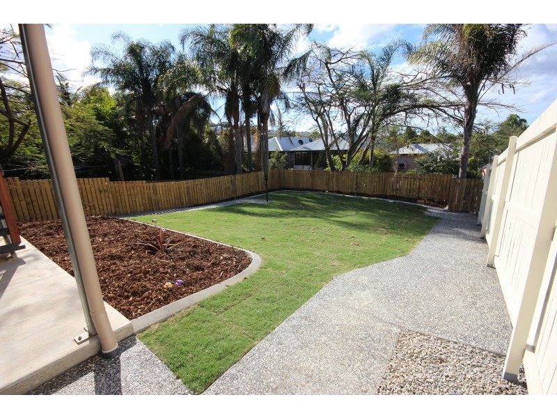 219 Days Road, Grange QLD 4051